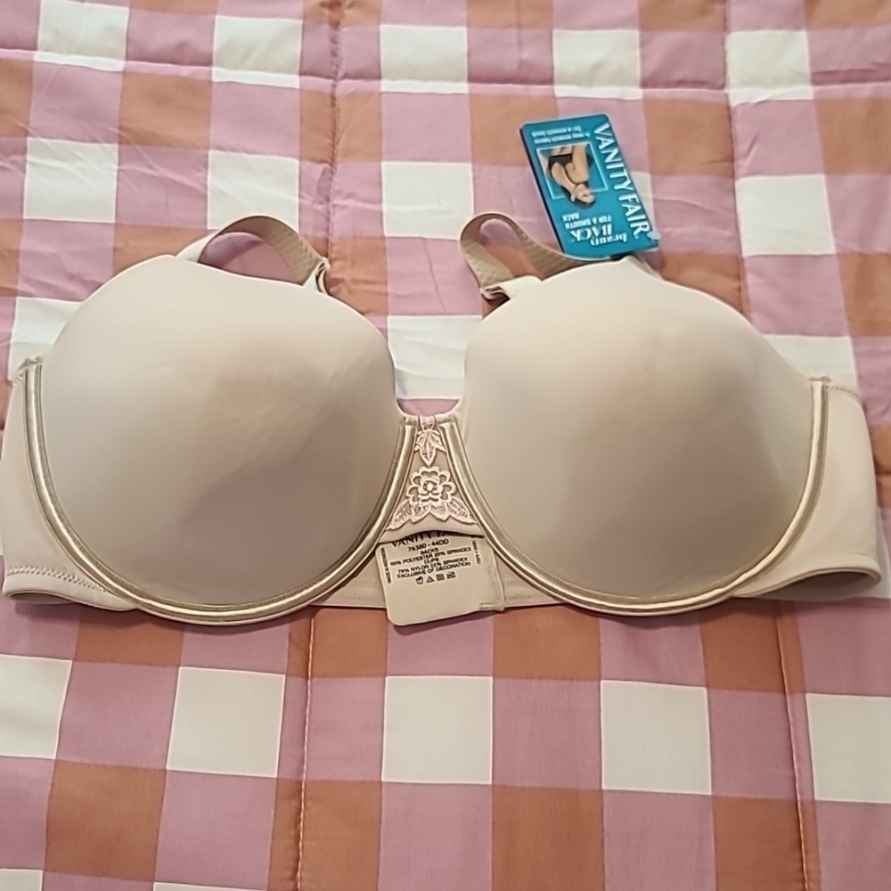 Vanity Fair Women's Cream Bra 44DD